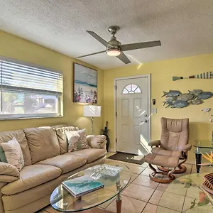 Comfy Escape 1 Block To Main Street! , Dunedin United States